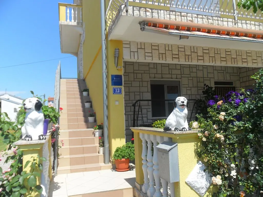 Apartments Marina Sukošan 0*,